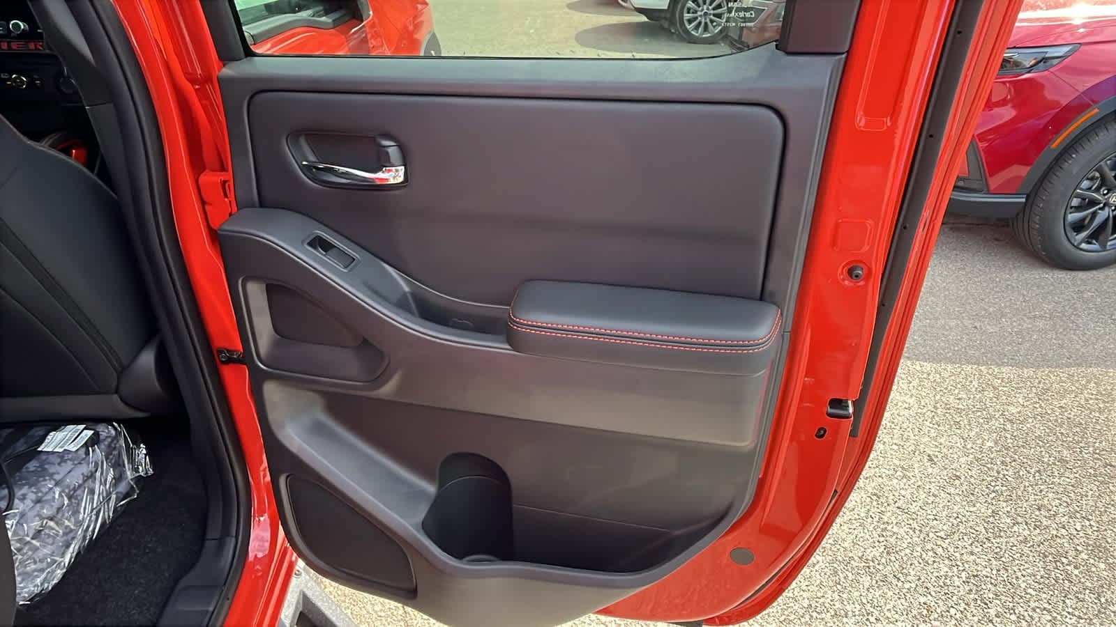 Thumbnail: 2025 Nissan Frontier - 10