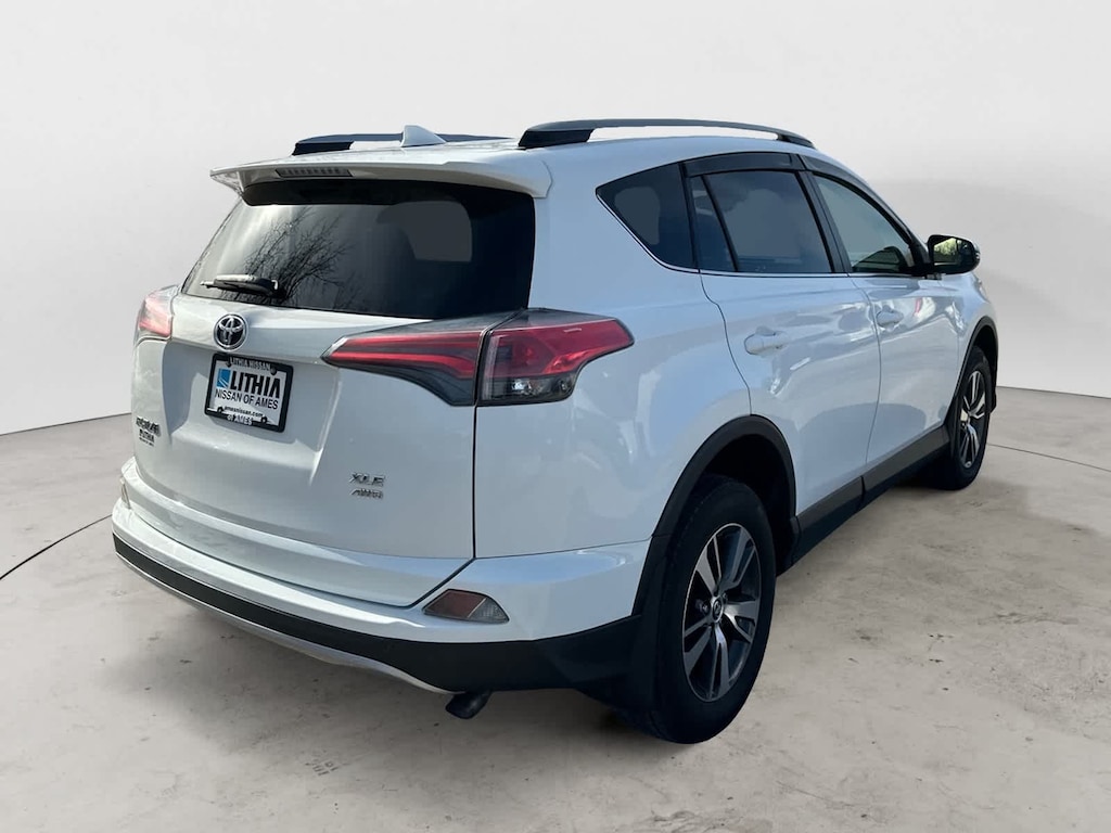 Used 2017 Toyota RAV4 XLE SUV