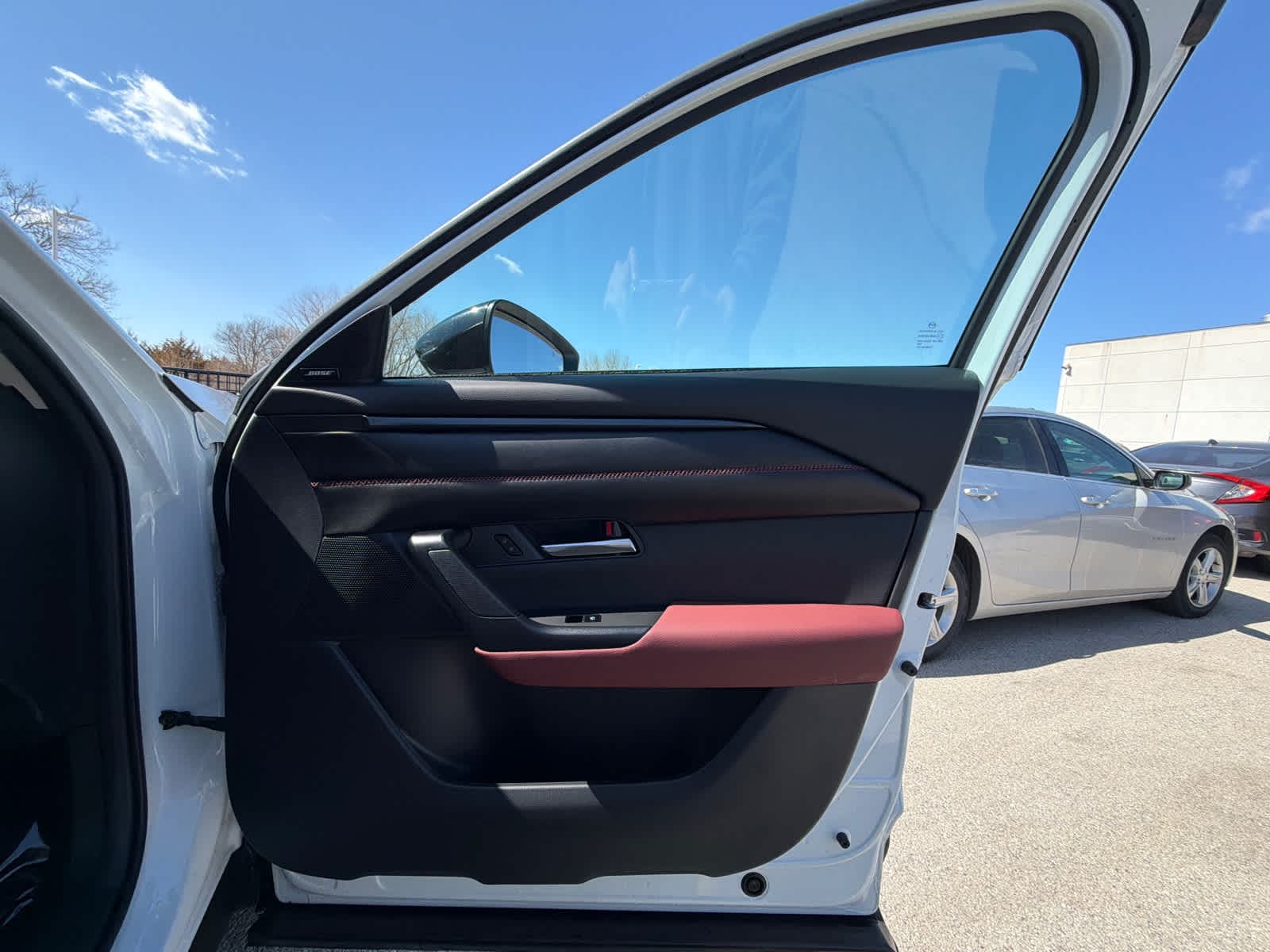 Thumbnail: 2025 Mazda CX-50 - 7