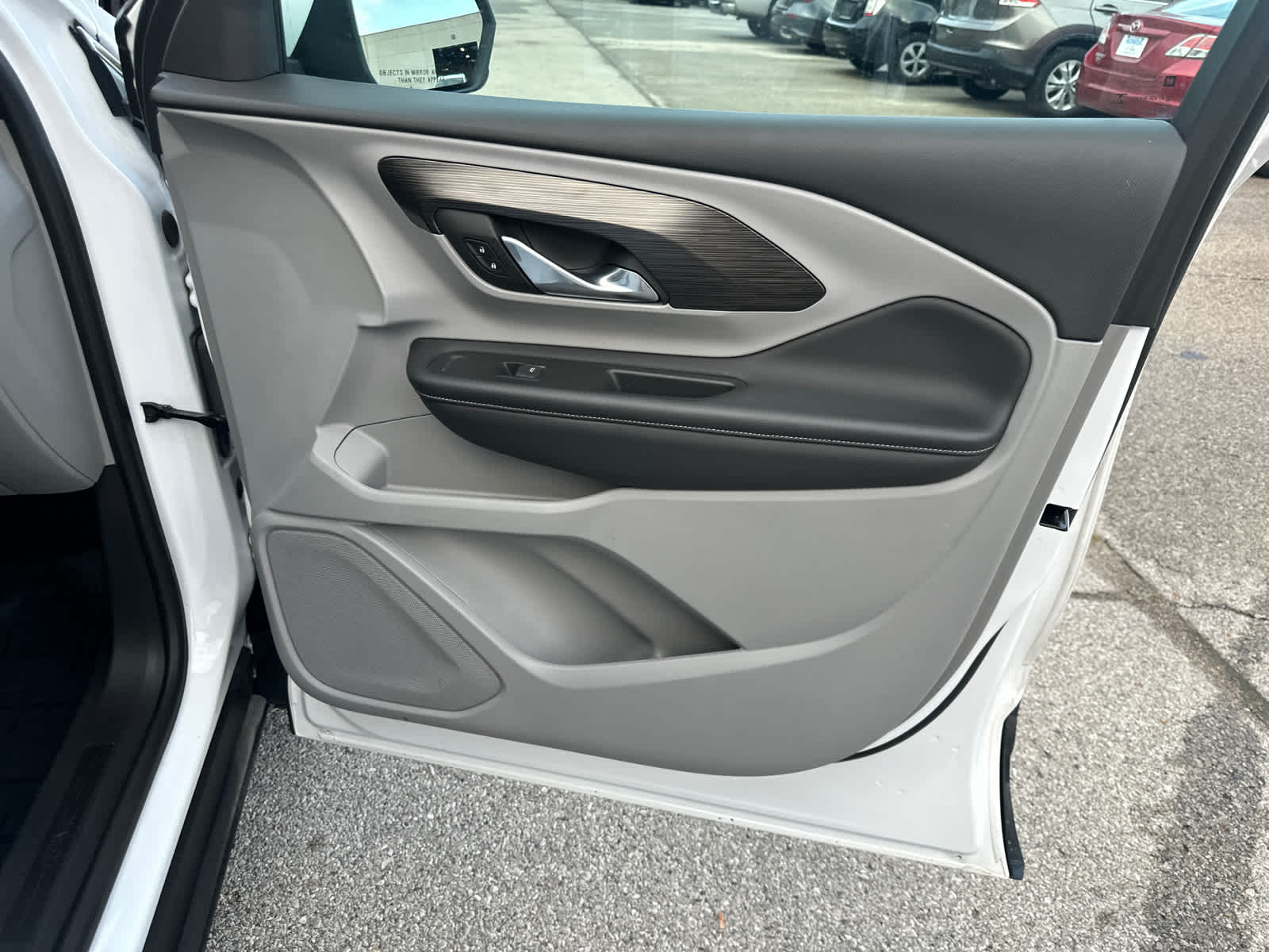 Thumbnail: 2023 GMC Terrain - 6
