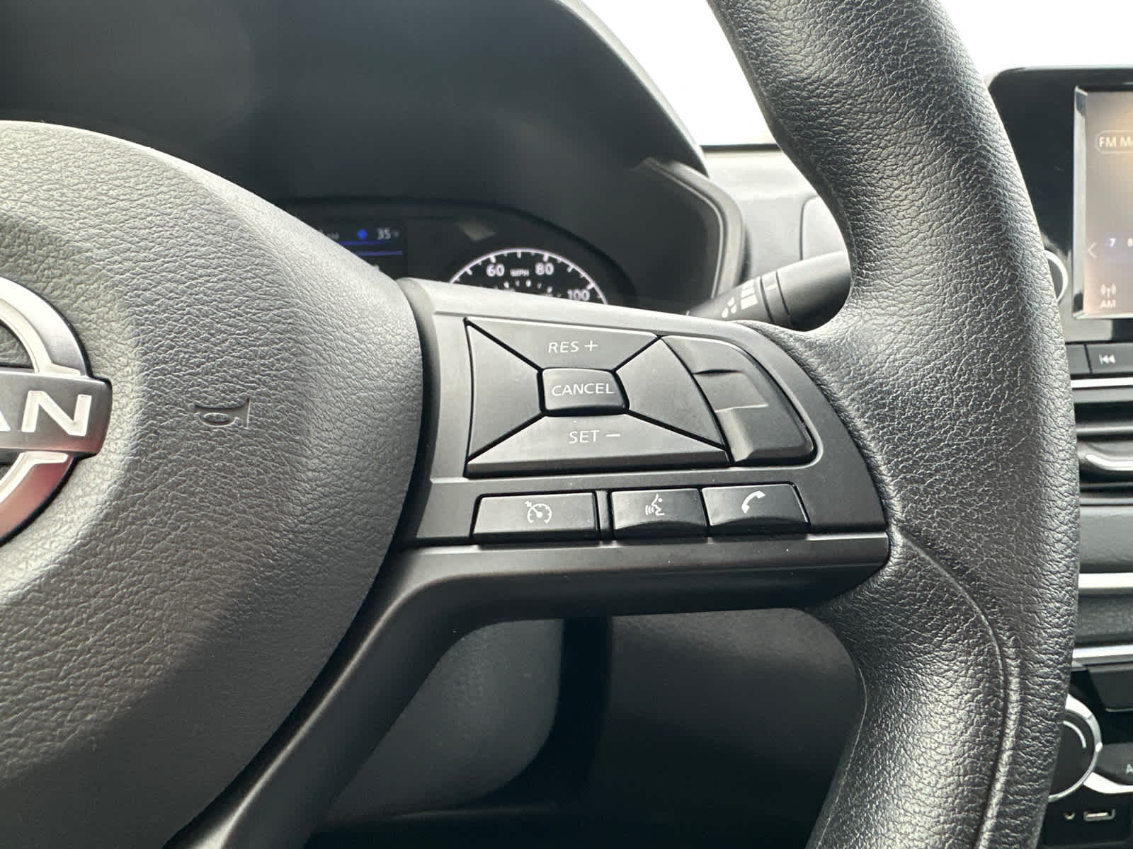 Thumbnail: 2023 Nissan Altima - 21