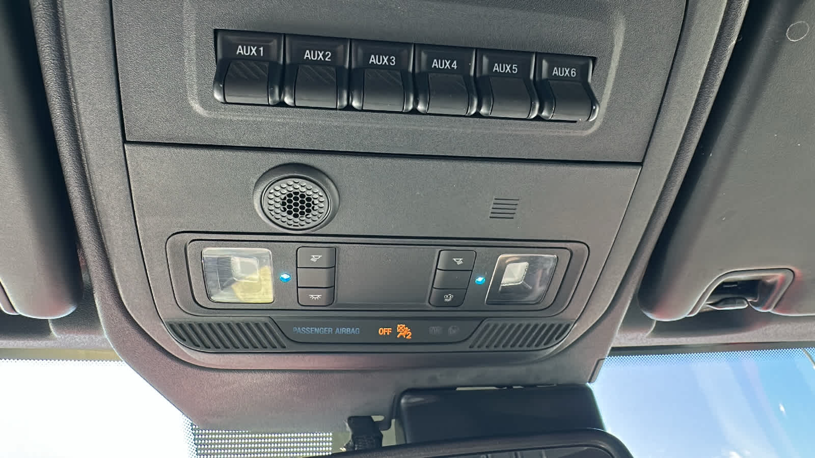 Thumbnail: 2022 Ford Bronco - 25