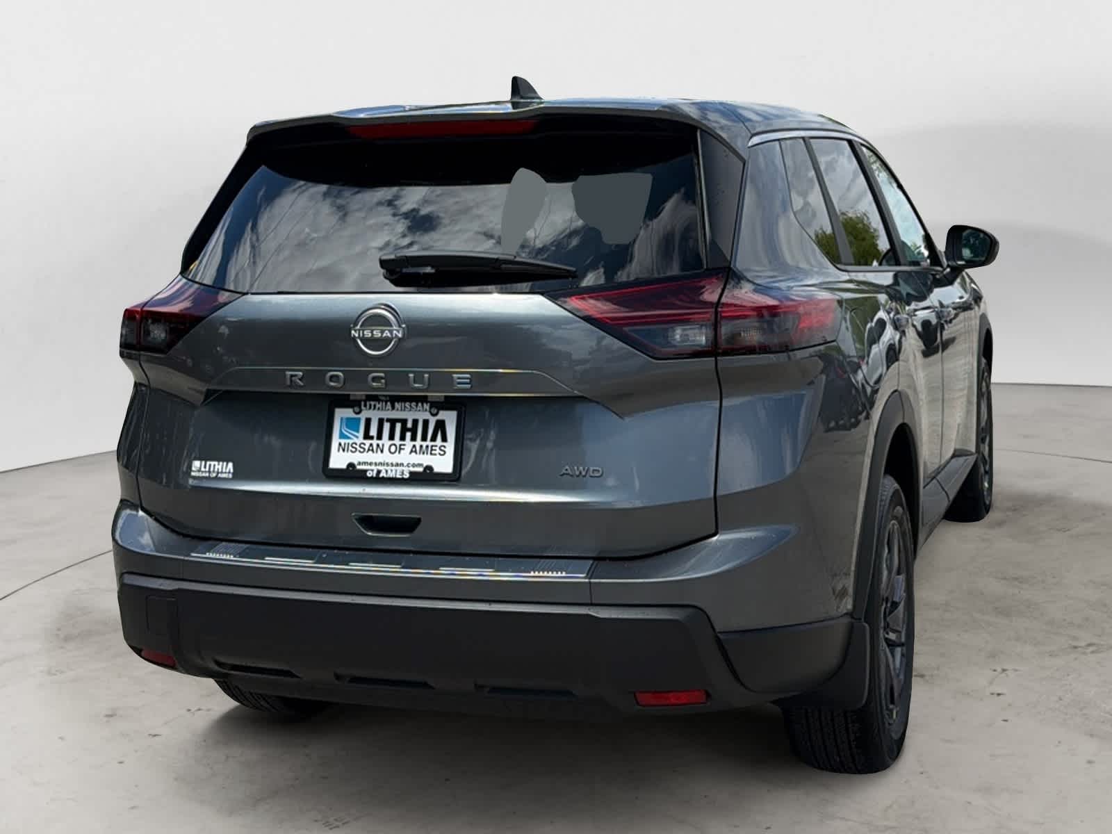 Thumbnail: 2026 Nissan Rogue - 4