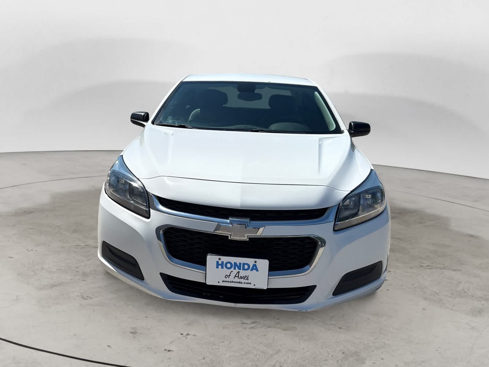 Thumbnail: 2014 Chevrolet Malibu - 4