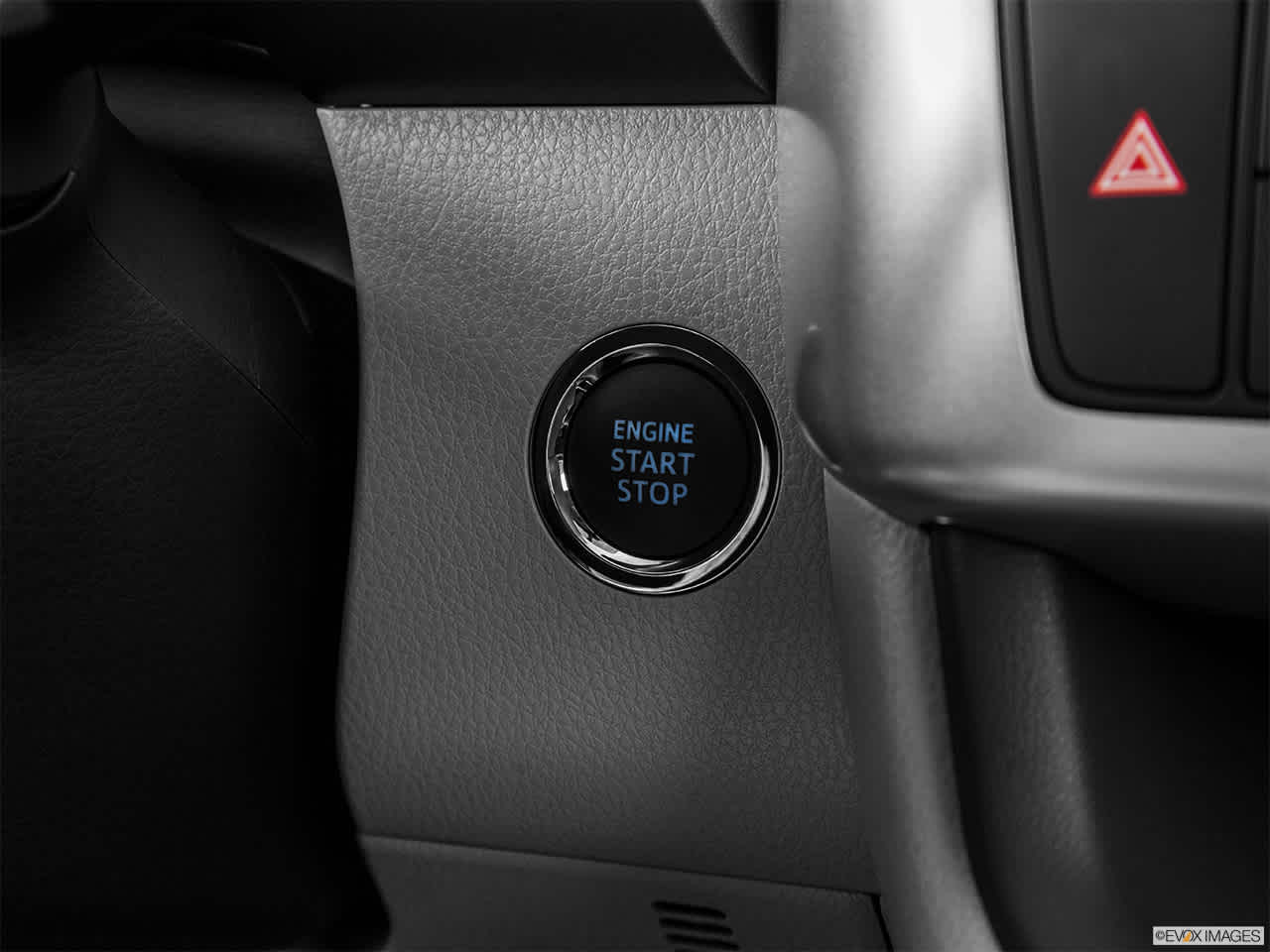 Thumbnail: 2014 Toyota Highlander - 31