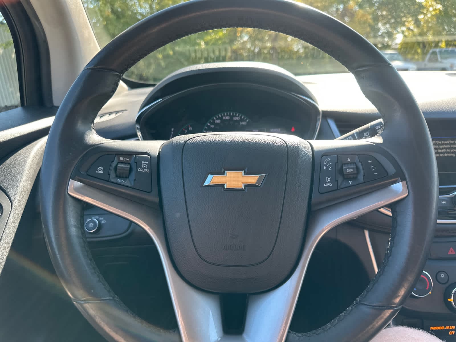 Thumbnail: 2019 Chevrolet Trax - 17