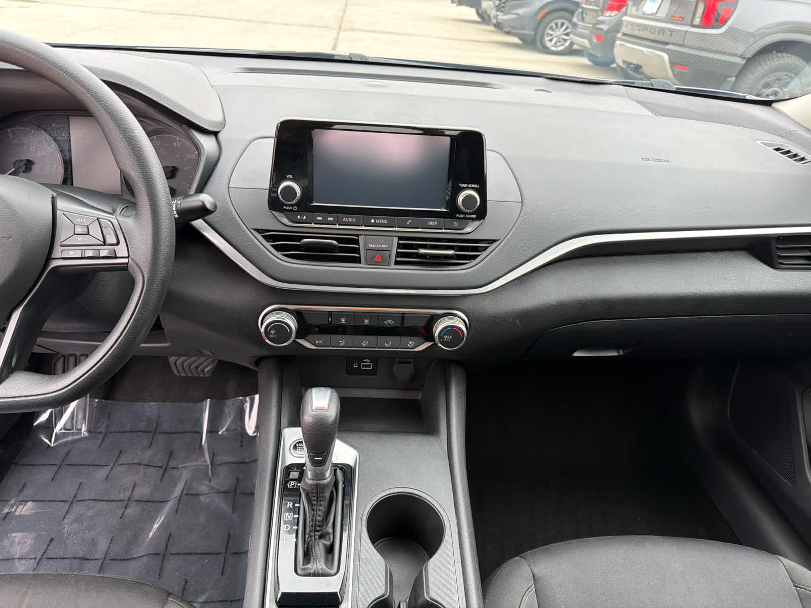 Thumbnail: 2023 Nissan Altima - 24