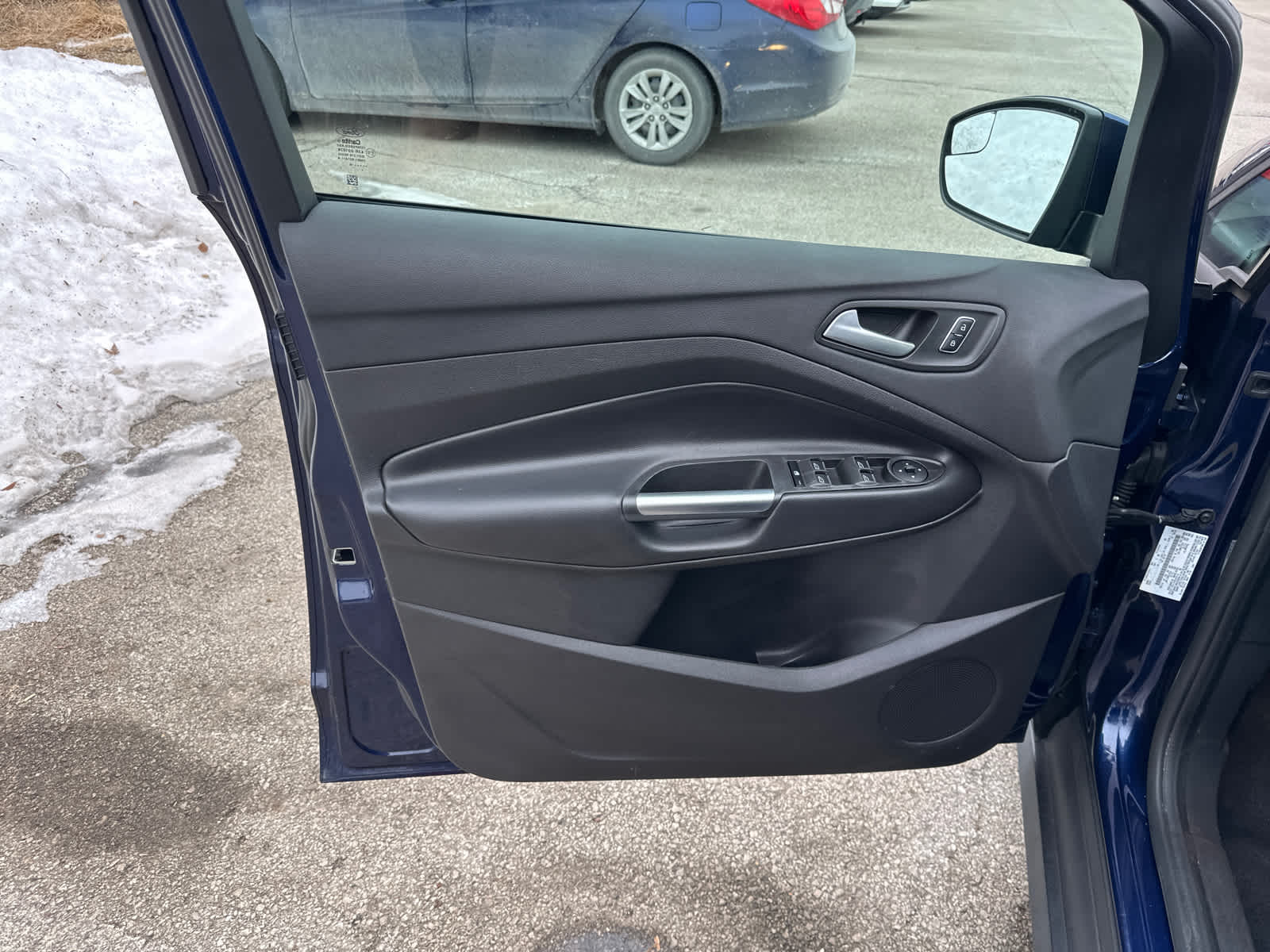 Thumbnail: 2016 Ford C-Max - 12