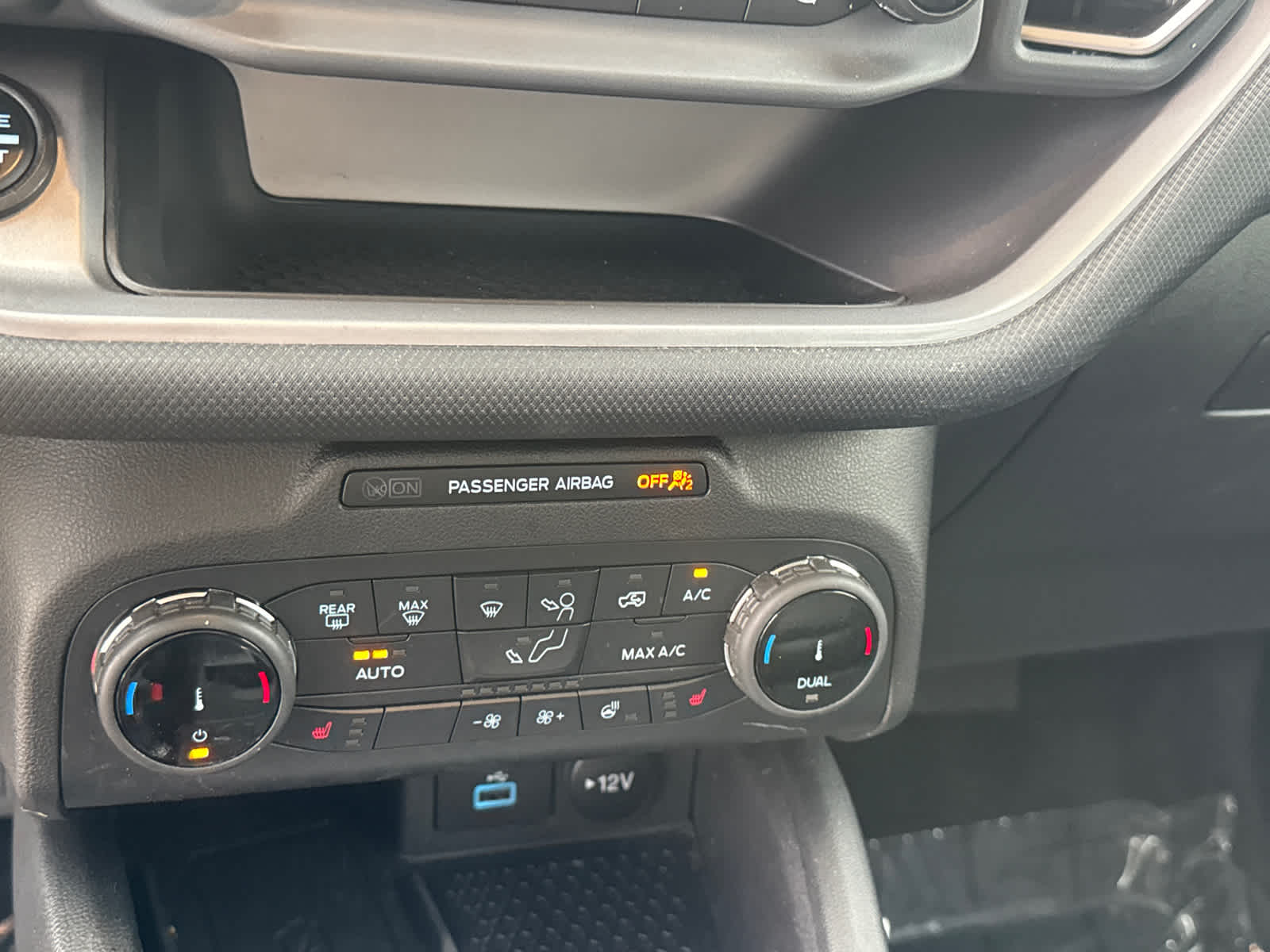 Thumbnail: 2022 Ford Bronco Sport - 23