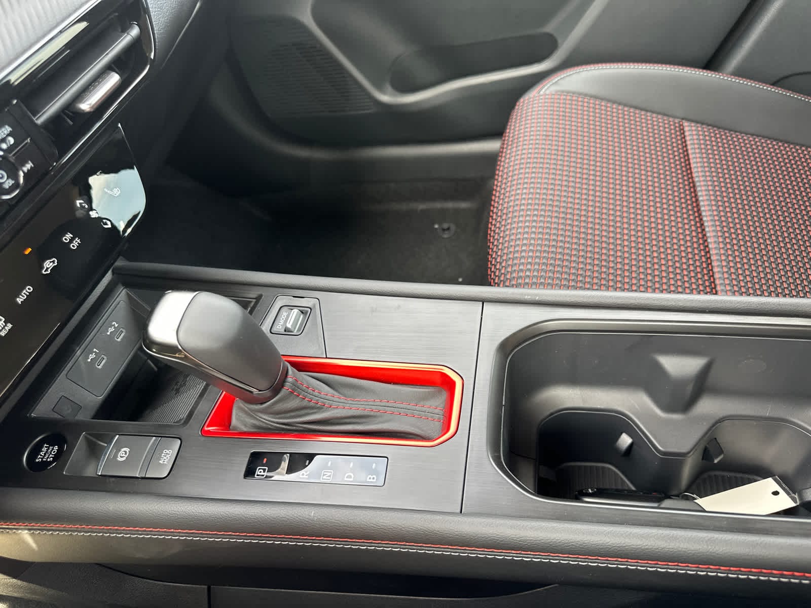 Thumbnail: 2026 Nissan Kicks - 23