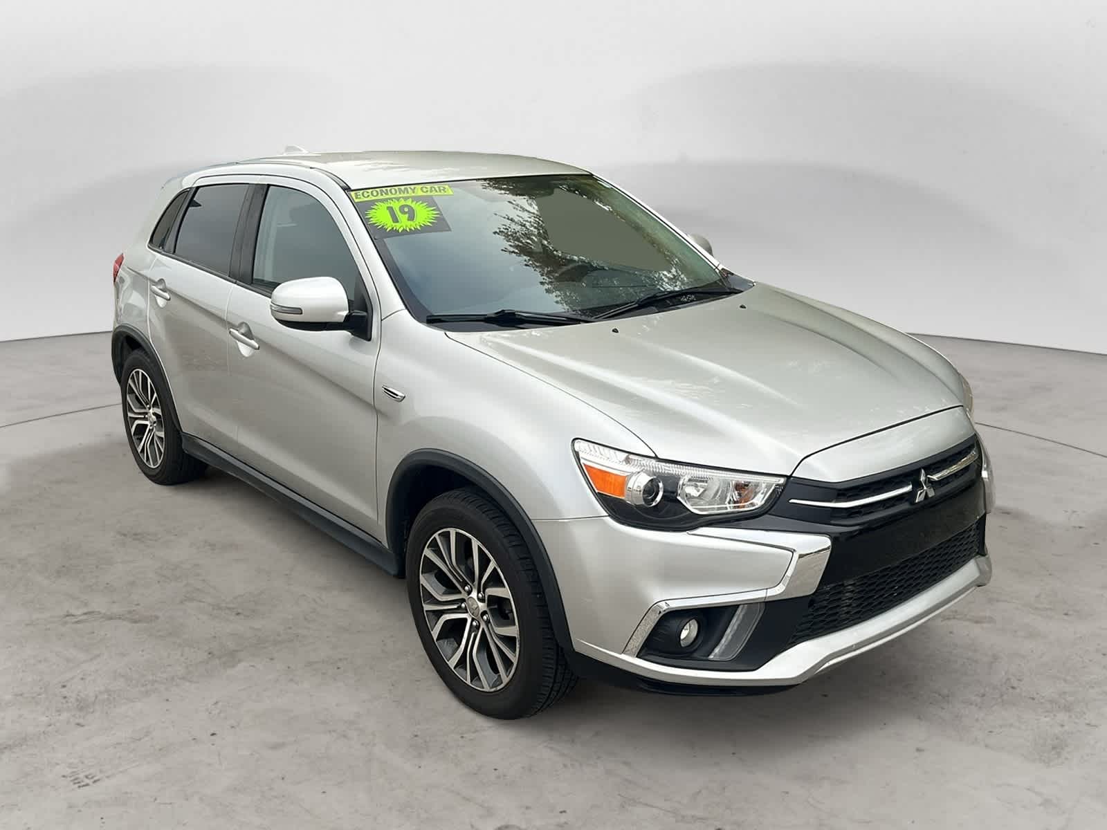 Thumbnail: 2019 Mitsubishi Outlander Sport - 2