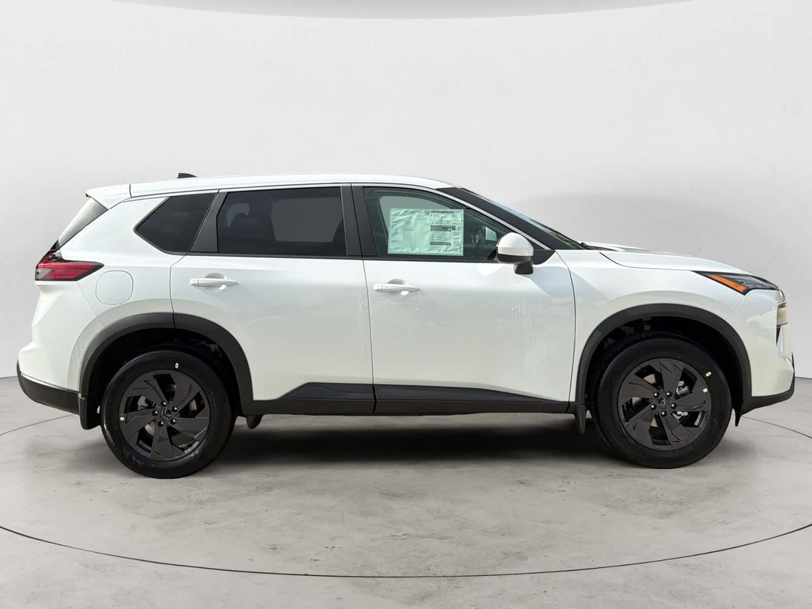 Thumbnail: 2026 Nissan Rogue - 5