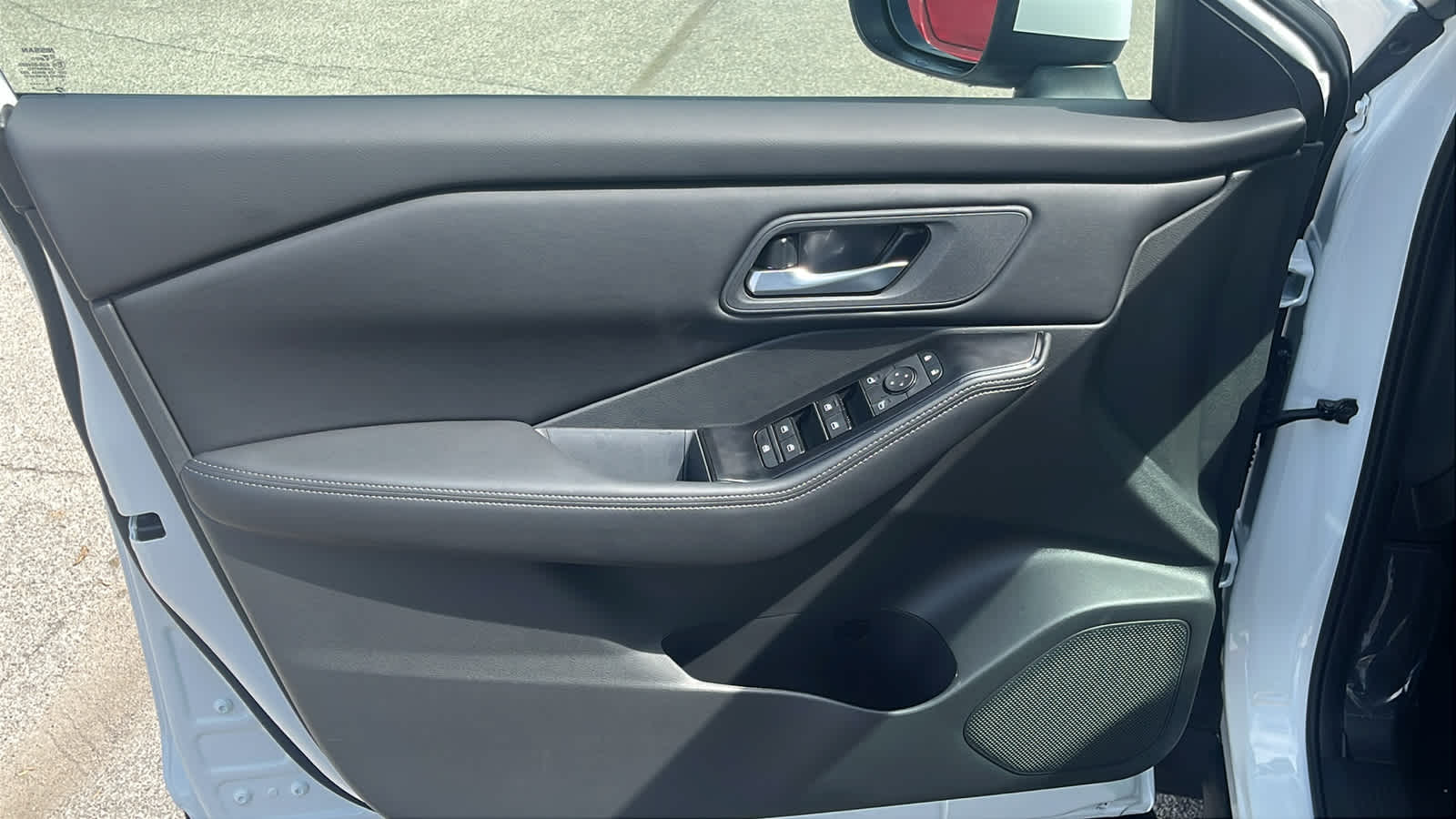 Thumbnail: 2026 Nissan Rogue - 15