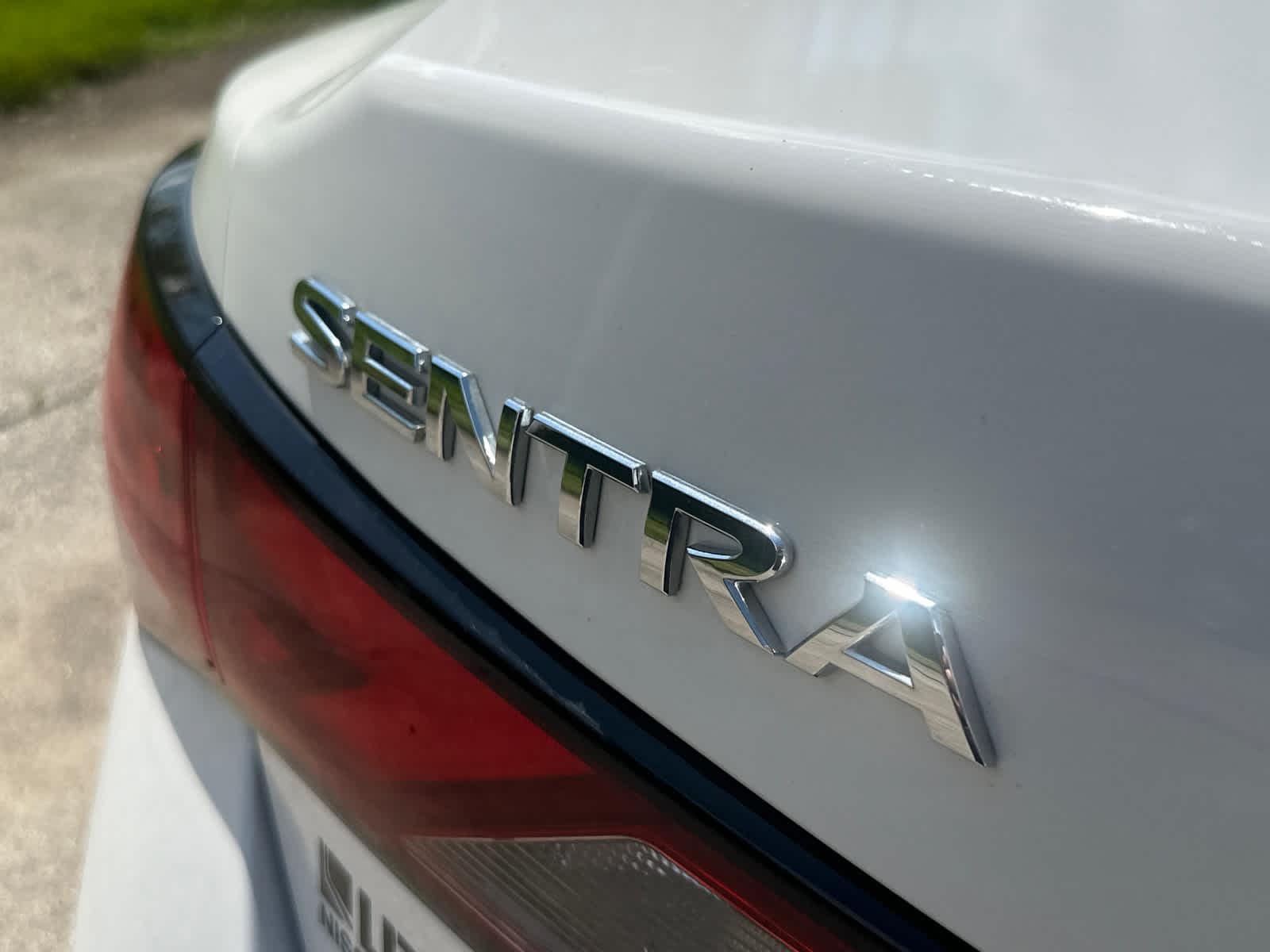 Thumbnail: 2021 Nissan Sentra - 12