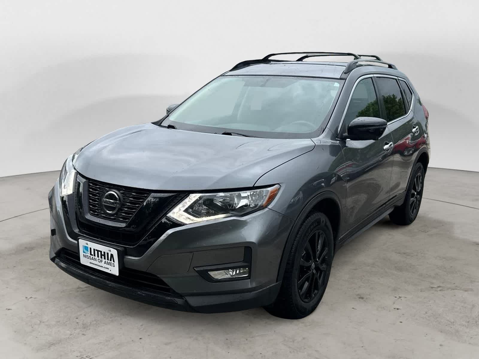 Thumbnail: 2018 Nissan Rogue - 1