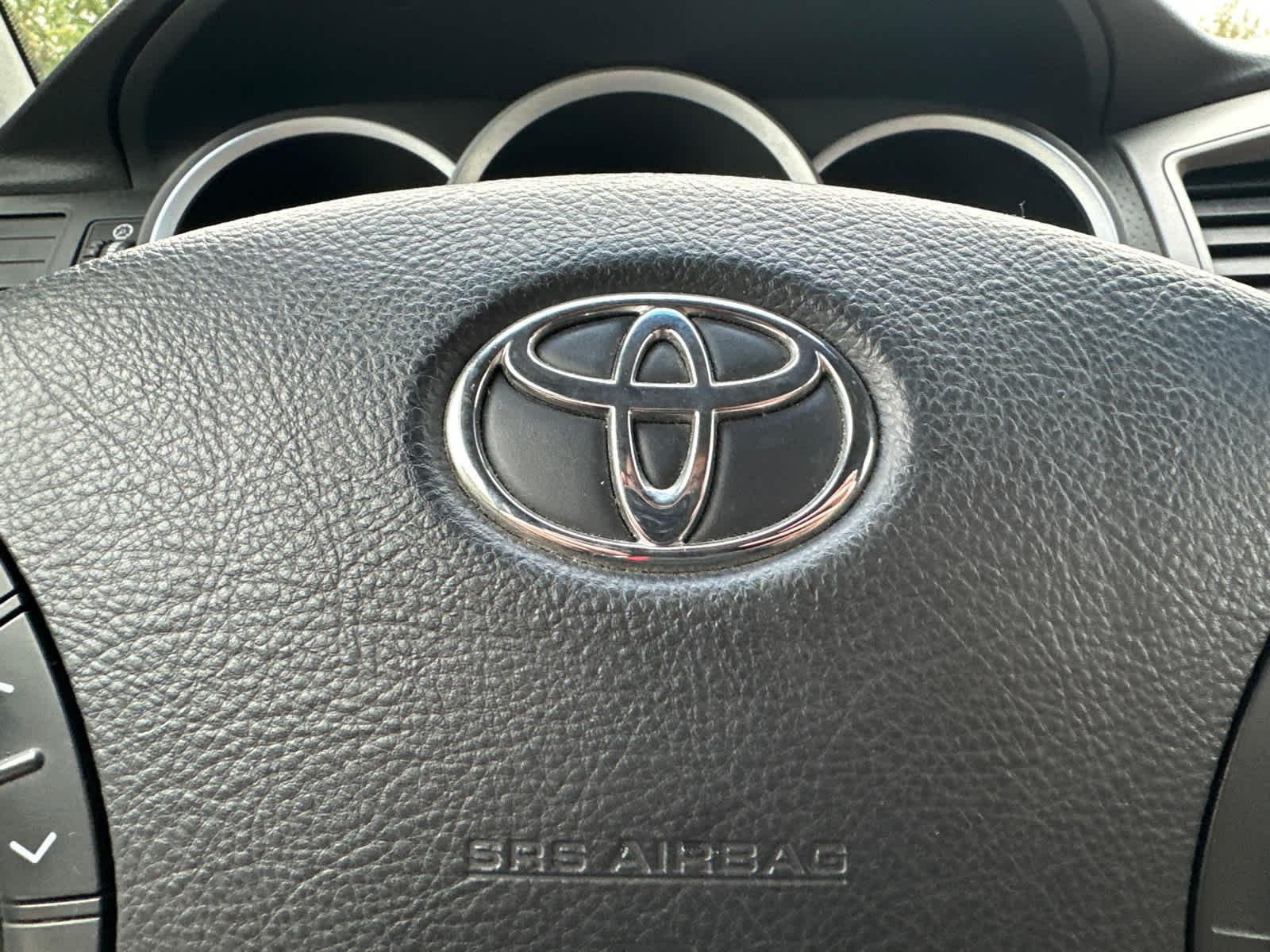 Thumbnail: 2009 Toyota Tacoma - 15
