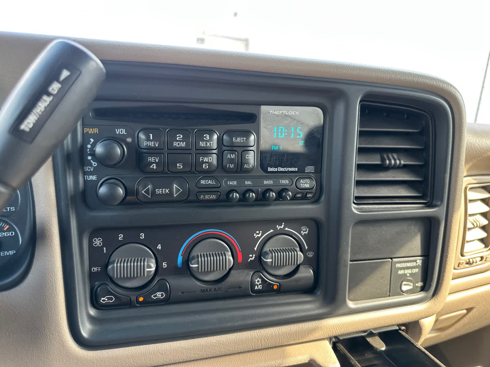 Thumbnail: 2002 Chevrolet Silverado 1500 - 24