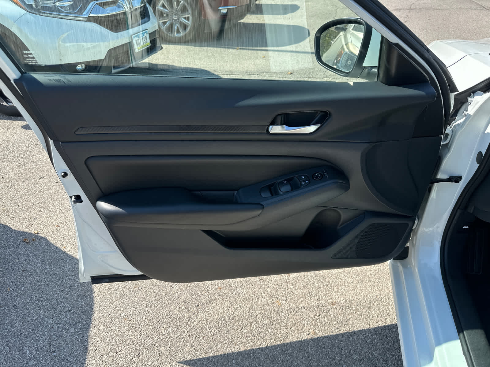 Thumbnail: 2022 Nissan Altima - 14