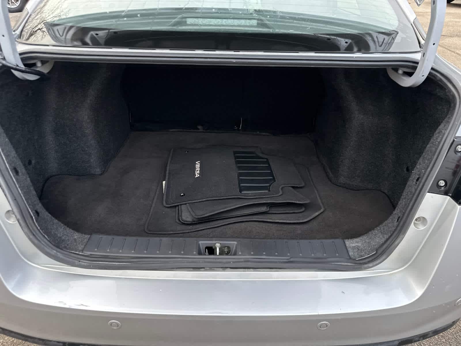 Thumbnail: 2021 Nissan Versa - 10