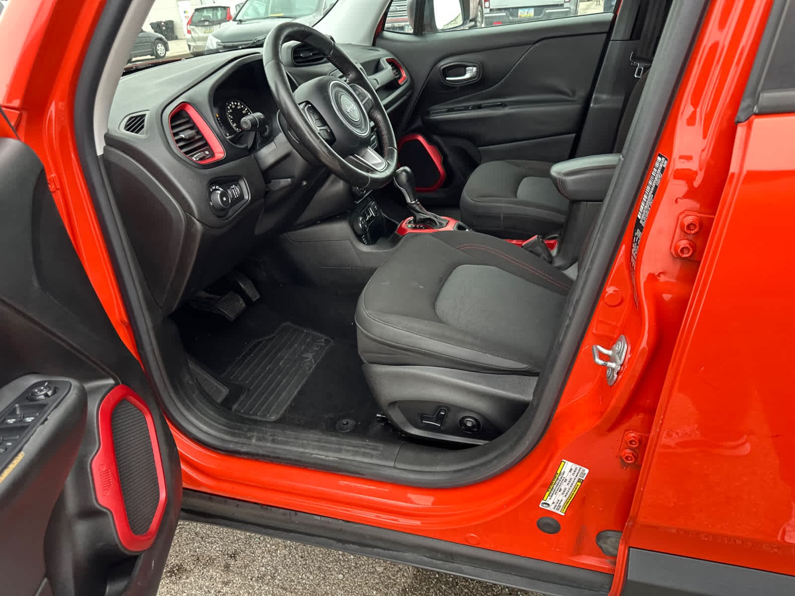 Thumbnail: 2015 Jeep Renegade - 16