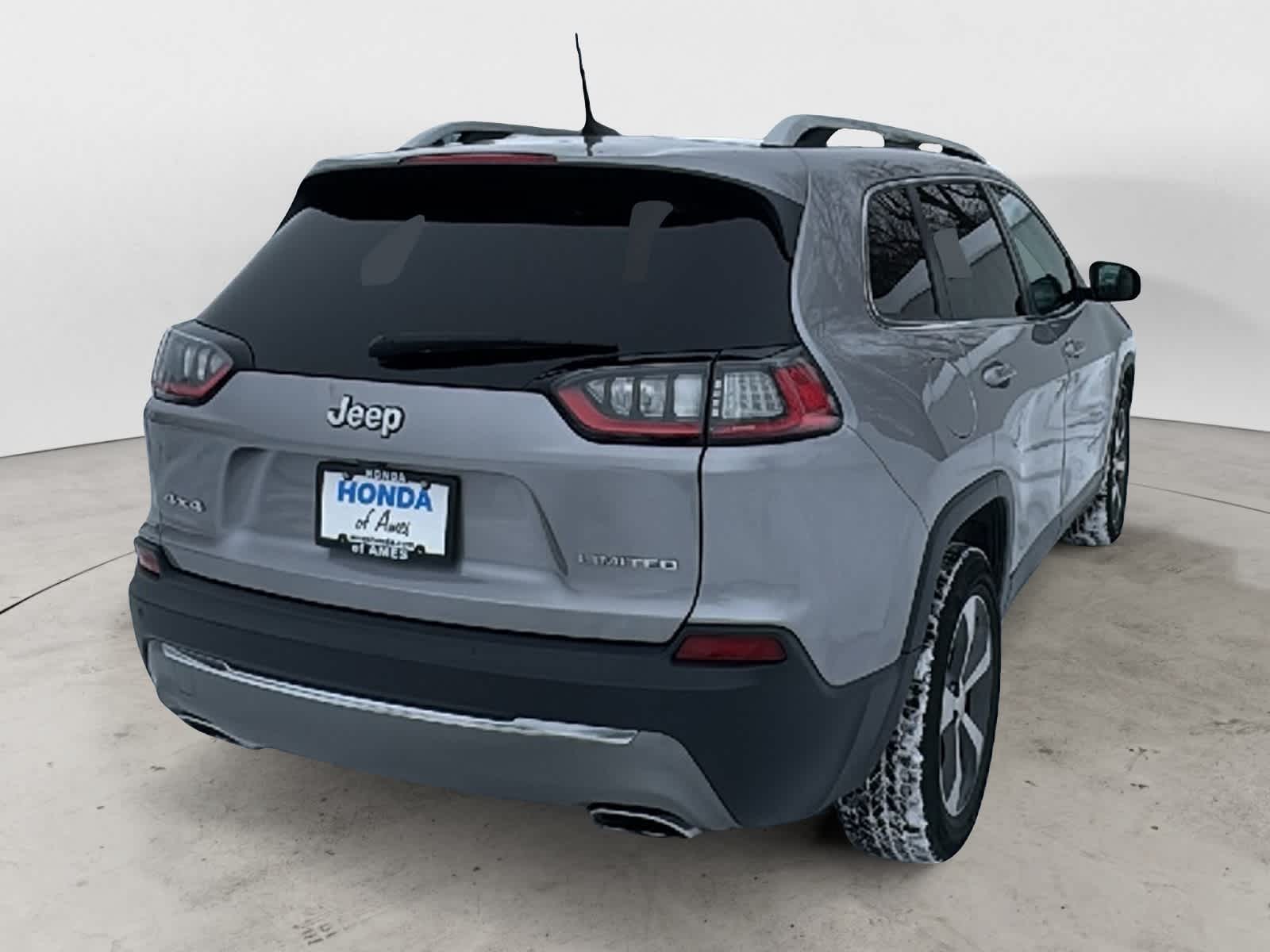 Thumbnail: 2019 Jeep Cherokee - 4