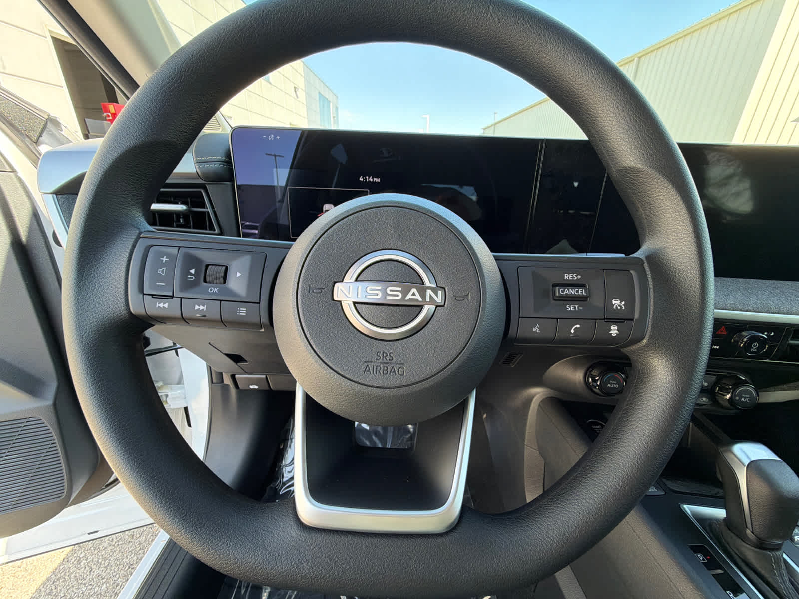 Thumbnail: 2026 Nissan Kicks - 21