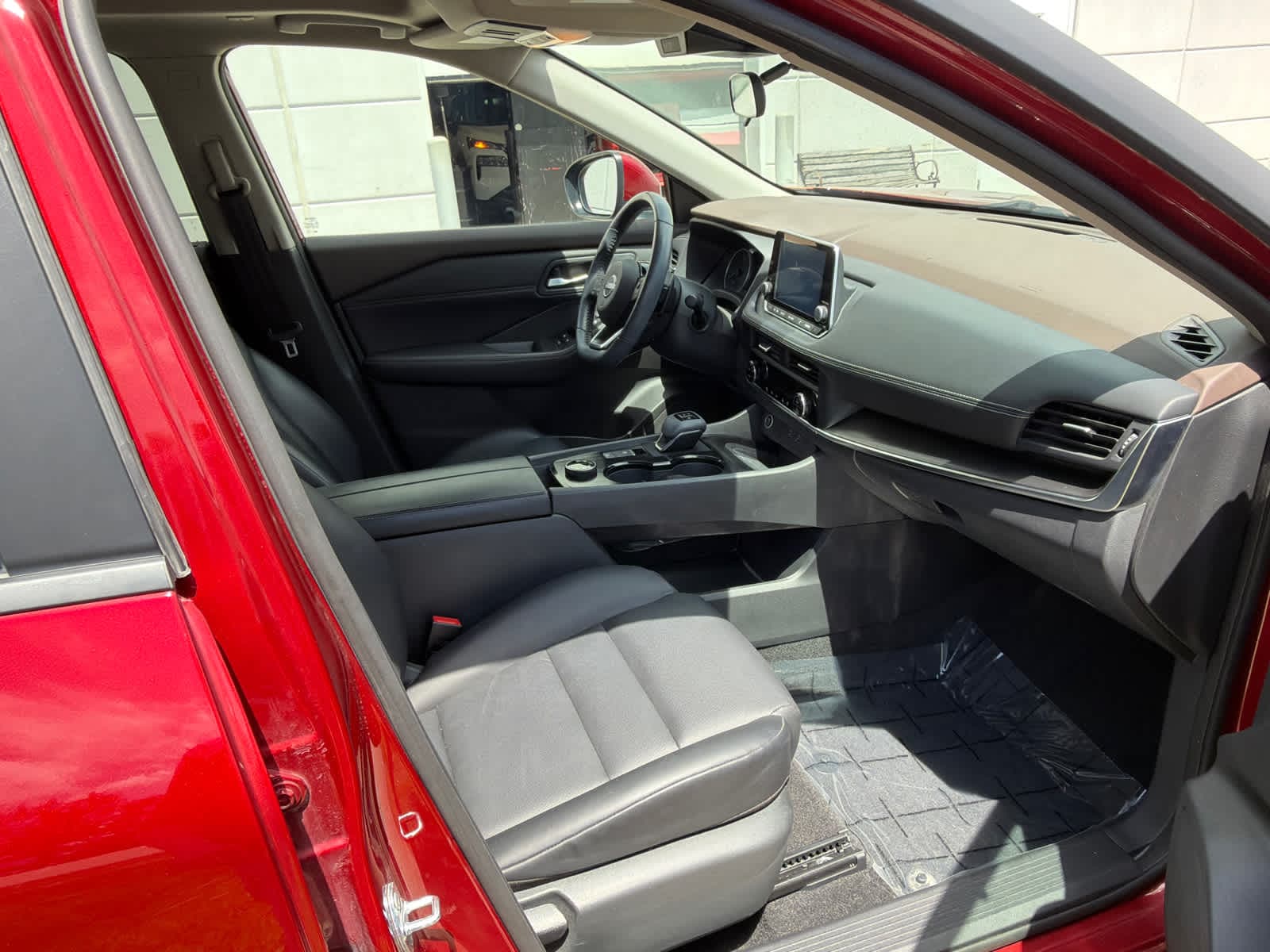 Thumbnail: 2023 Nissan Rogue - 8