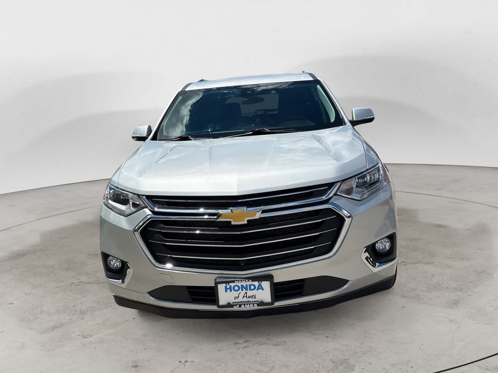 Thumbnail: 2020 Chevrolet Traverse - 2