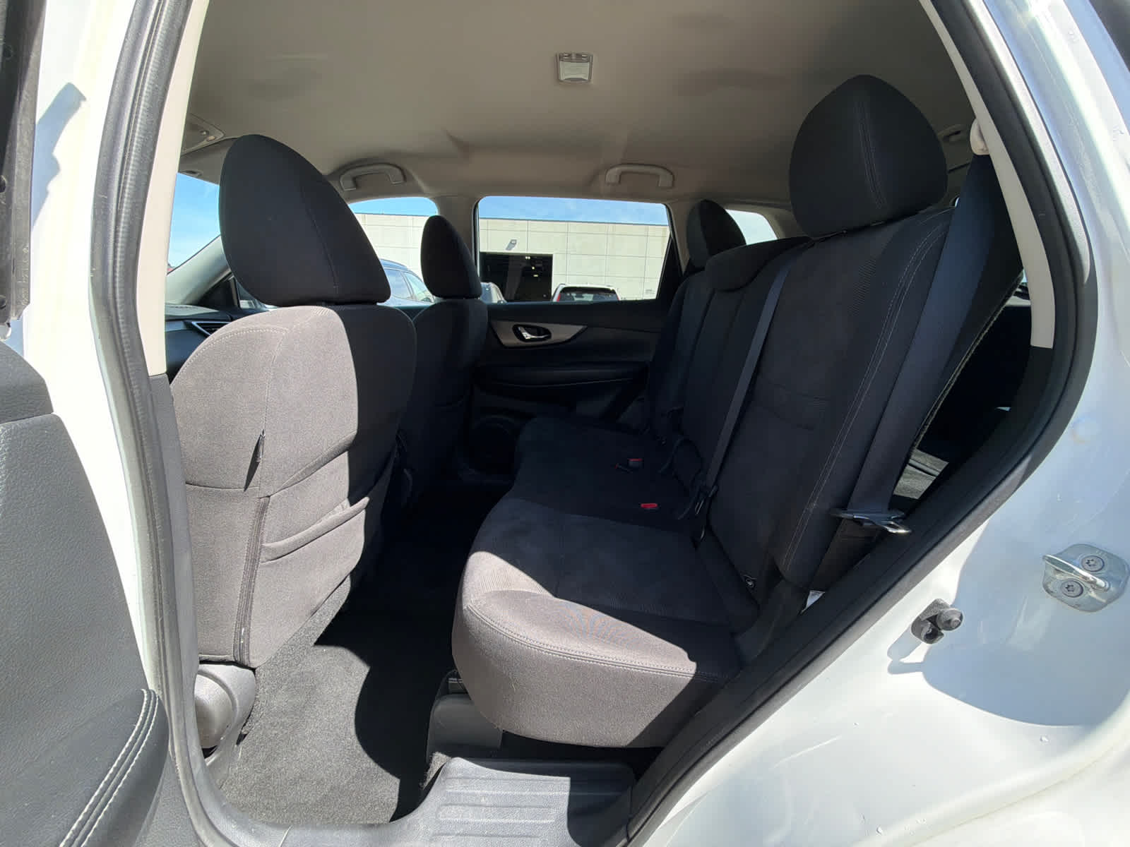 Thumbnail: 2016 Nissan Rogue - 14
