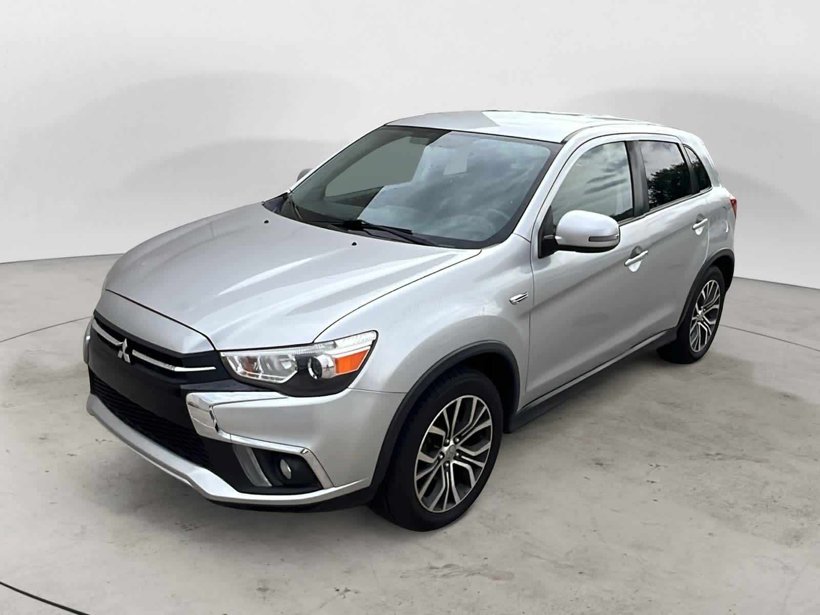 Thumbnail: 2019 Mitsubishi Outlander Sport - 2