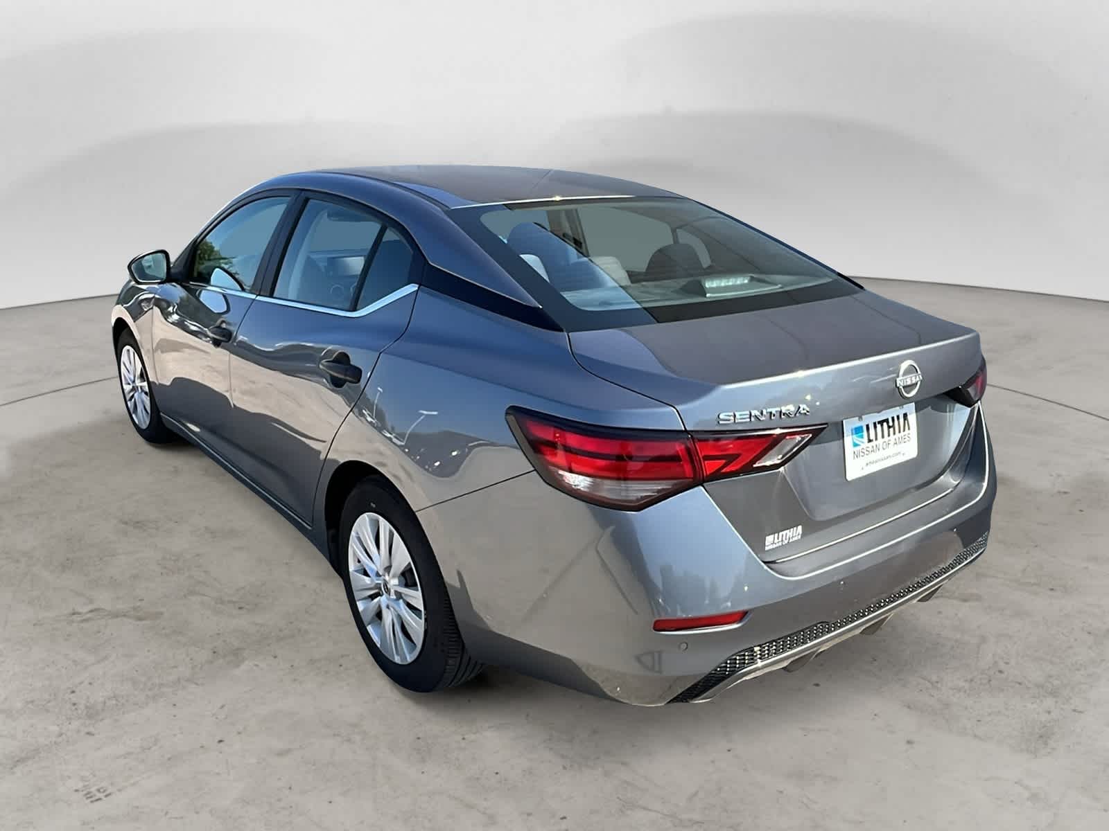 Thumbnail: 2024 Nissan Sentra - 4