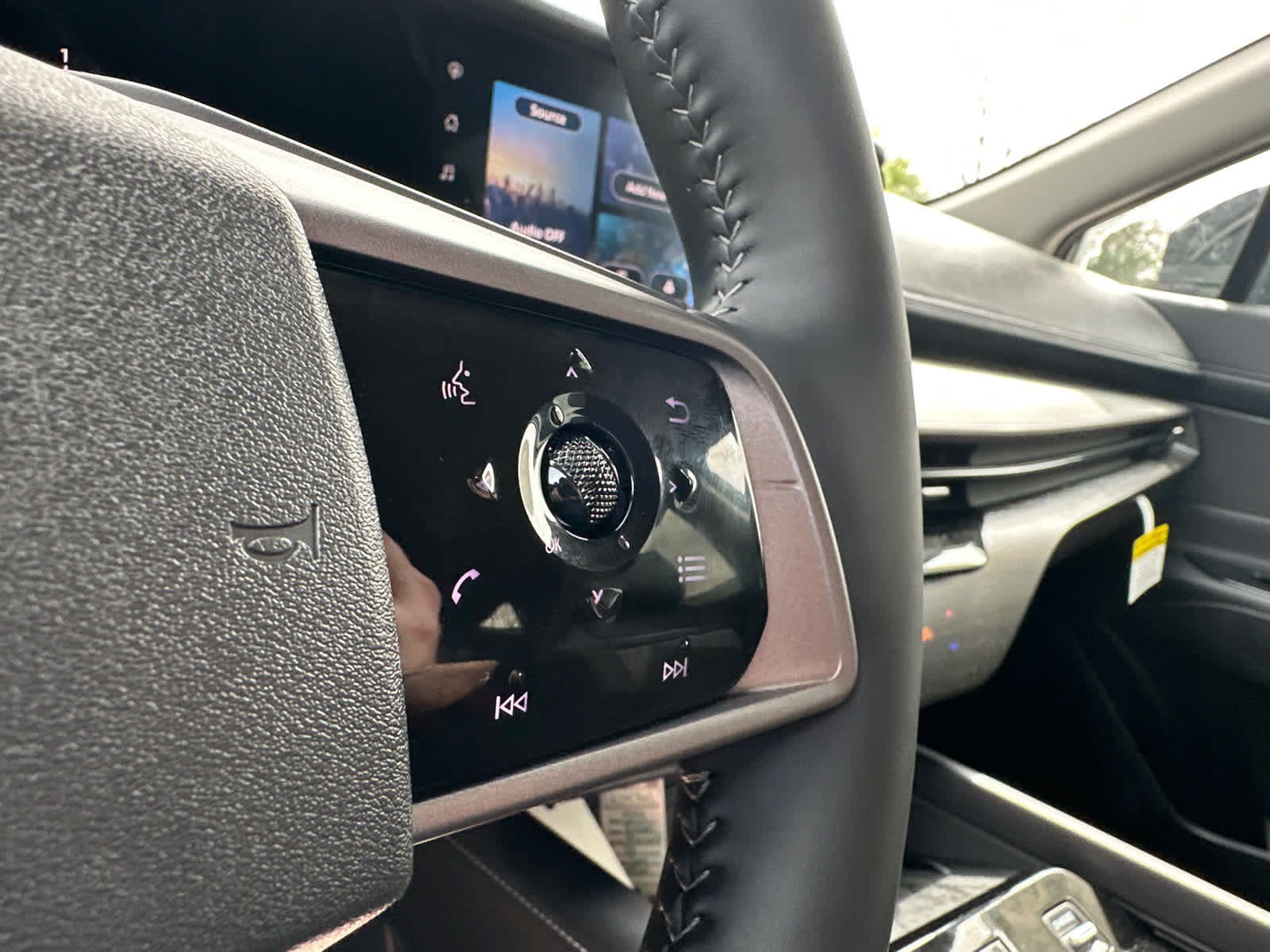 Thumbnail: 2025 Nissan Murano - 22