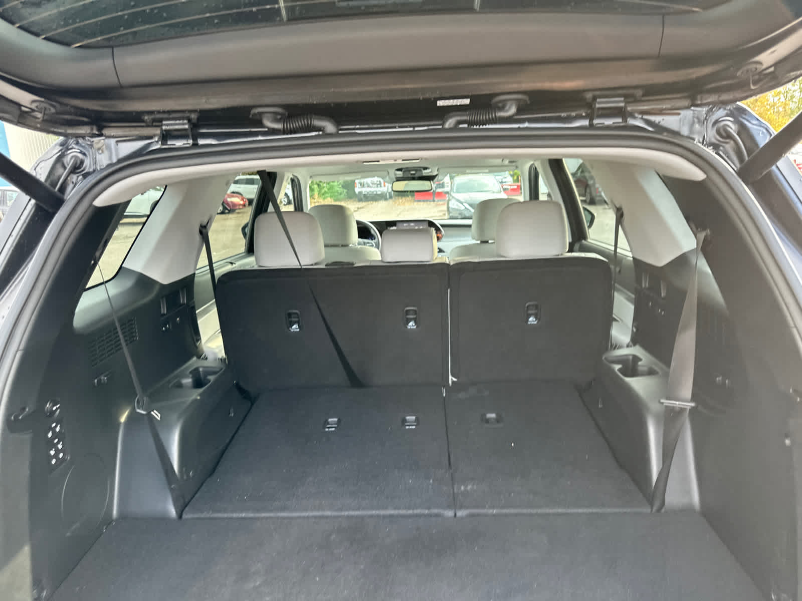 Thumbnail: 2020 Hyundai Palisade - 12