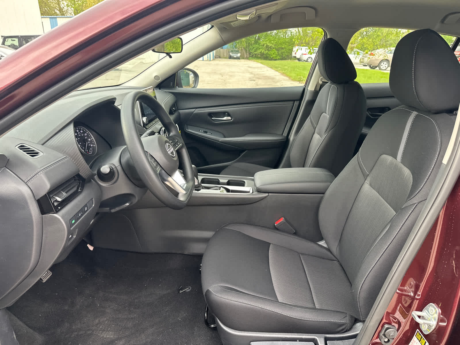 2025 Nissan Sentra SV 12