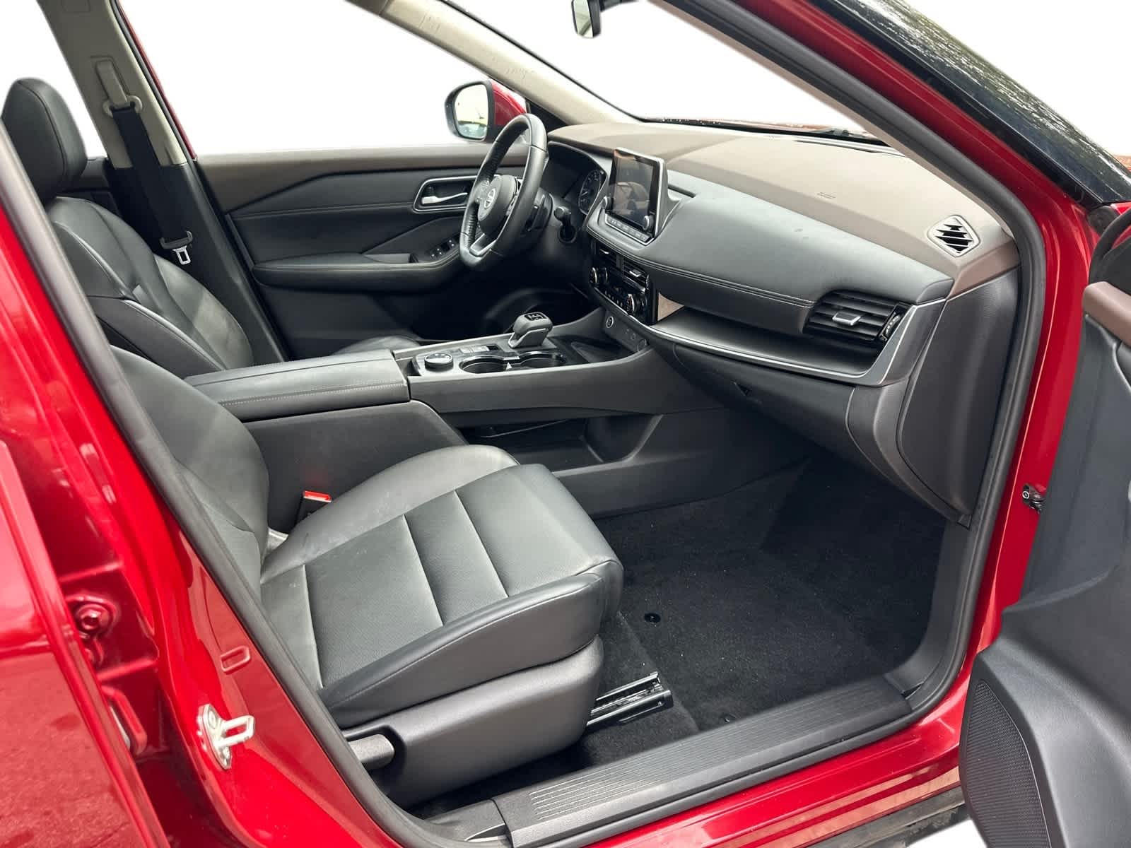 Thumbnail: 2021 Nissan Rogue - 6