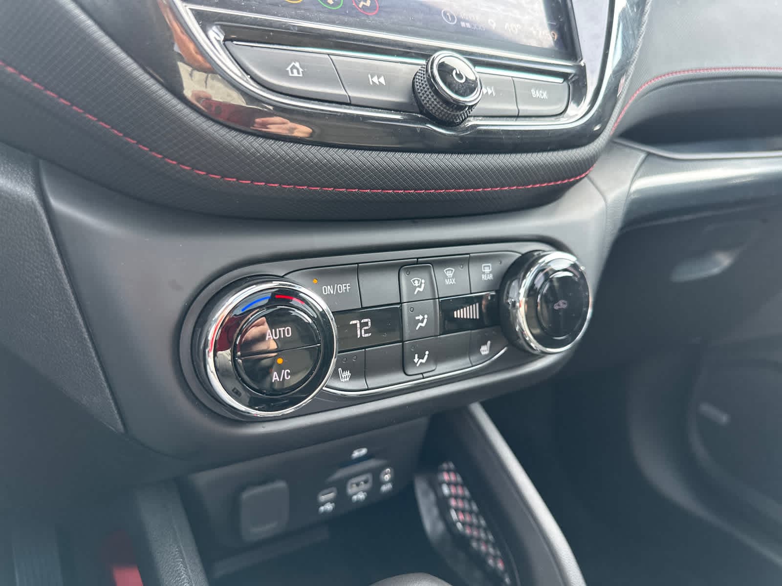 Thumbnail: 2023 Chevrolet TrailBlazer - 26