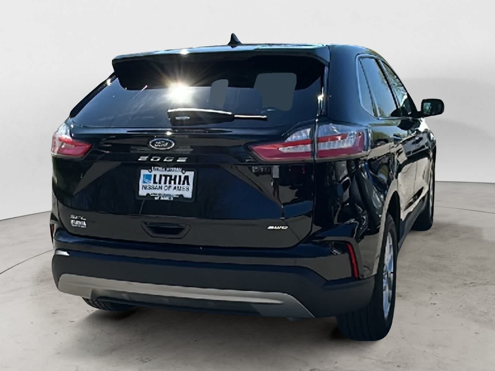 Thumbnail: 2023 Ford Edge - 4