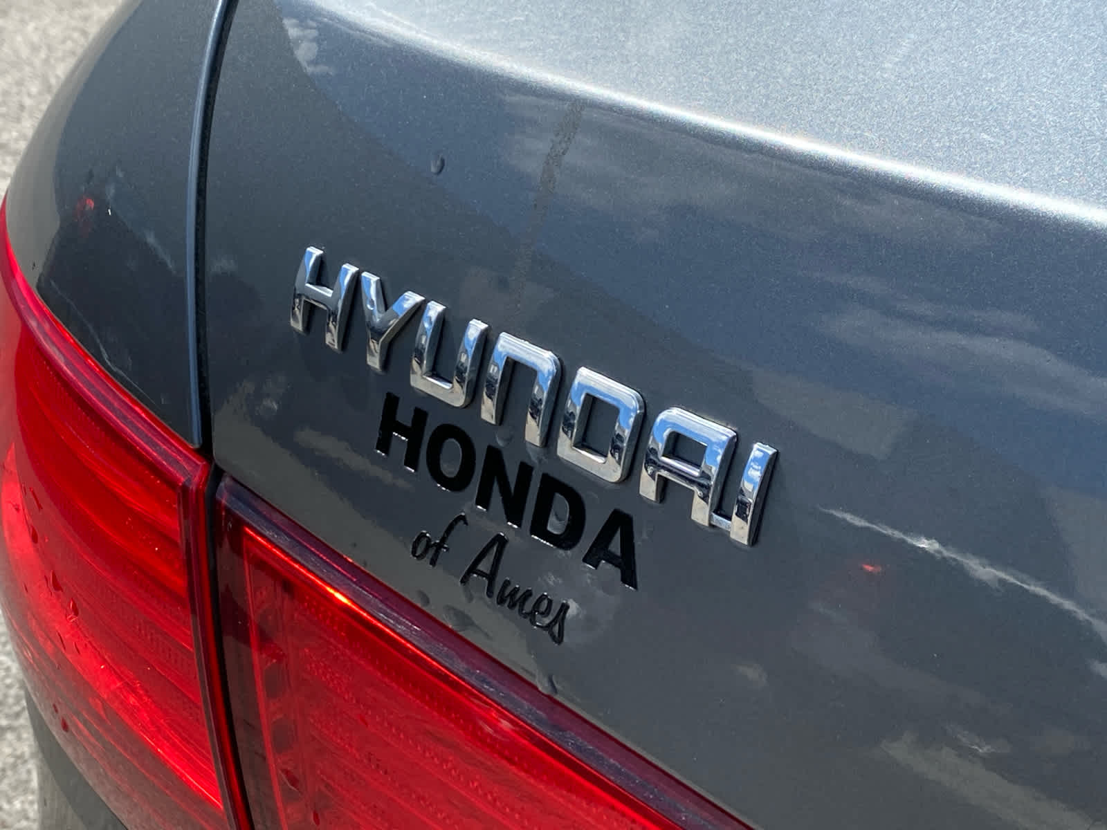Thumbnail: 2010 Hyundai Sonata - 24