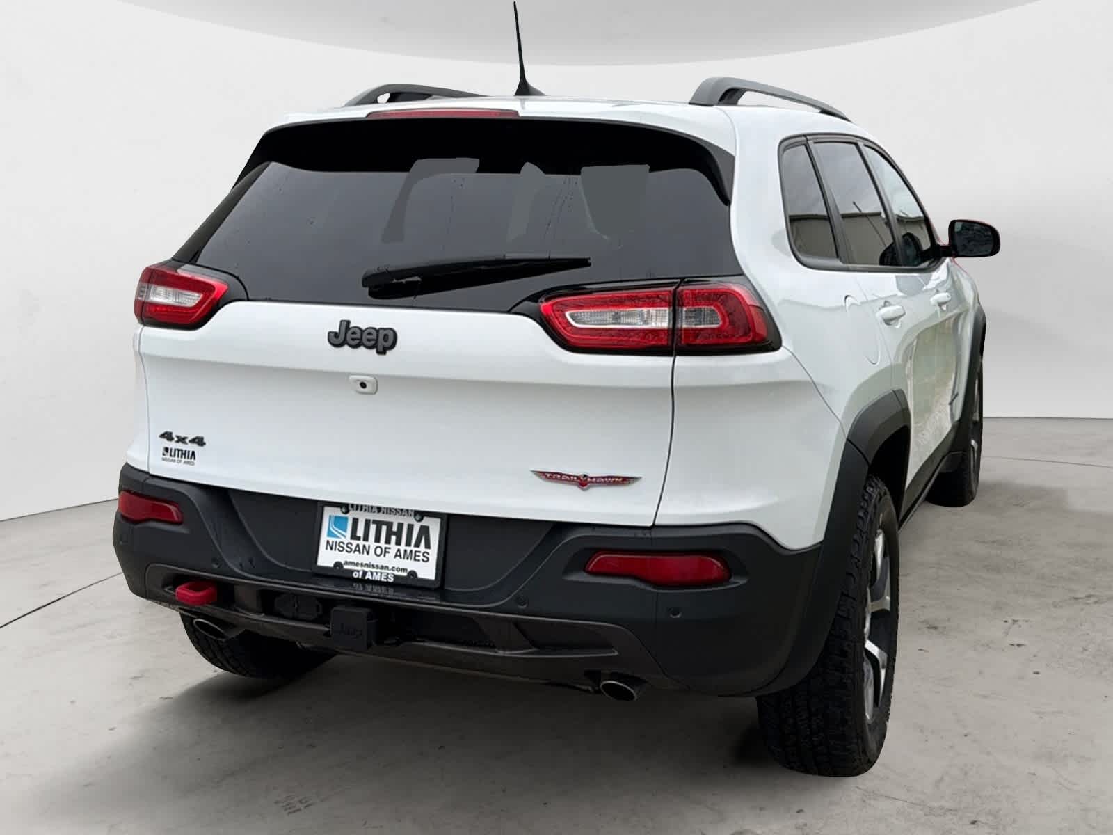 Thumbnail: 2017 Jeep Cherokee - 4
