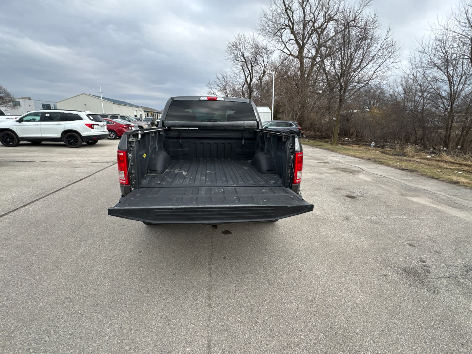 Thumbnail: 2017 Ford F-150 - 11