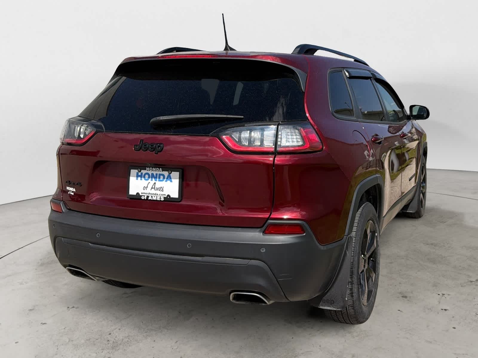 Thumbnail: 2020 Jeep Cherokee - 4