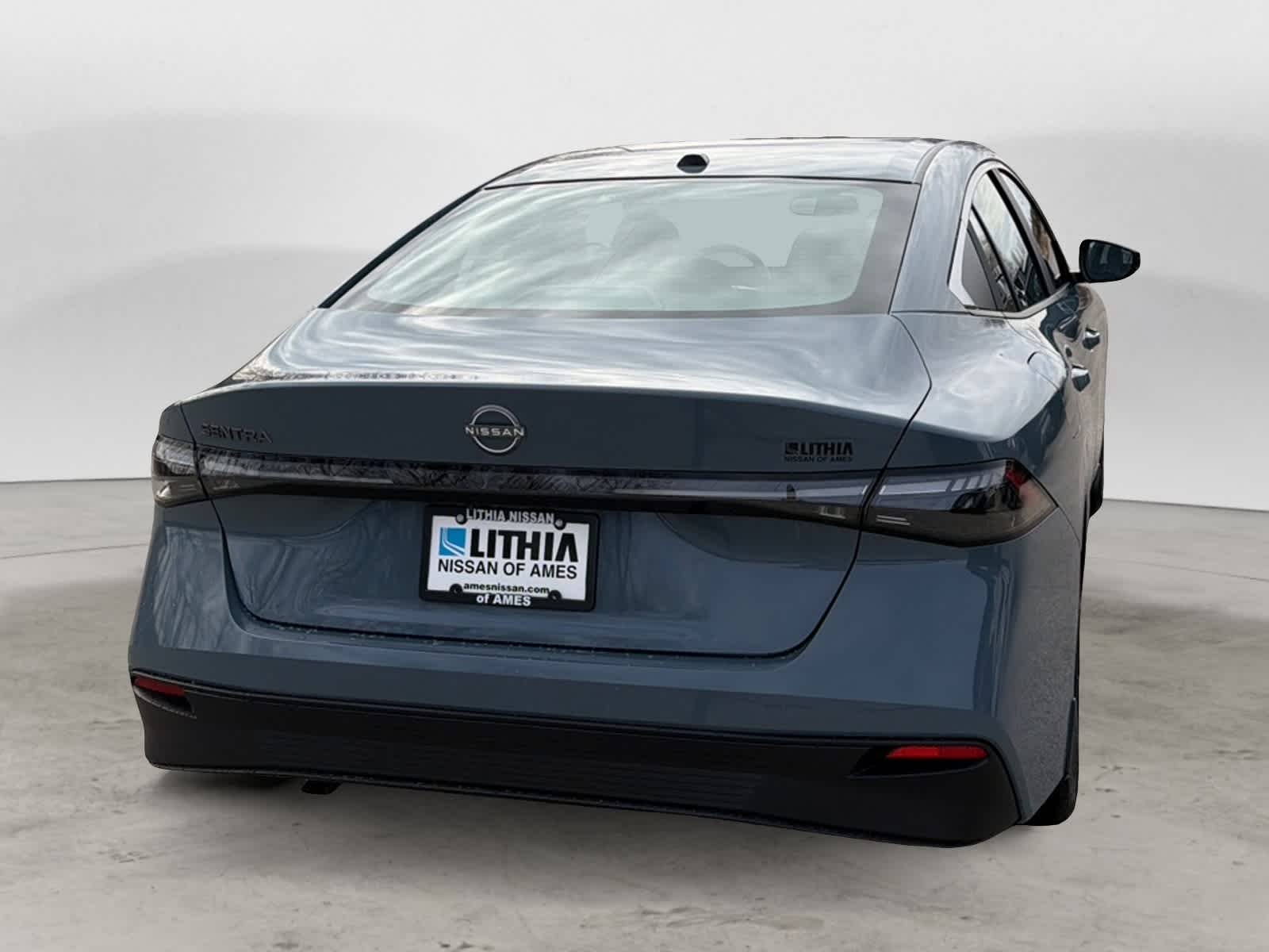 Thumbnail: 2026 Nissan Sentra - 4