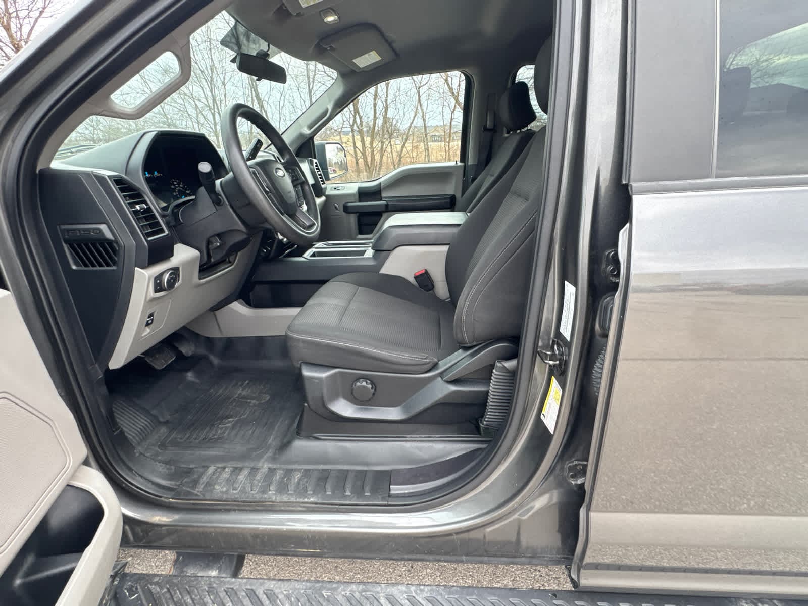 Thumbnail: 2017 Ford F-150 - 15