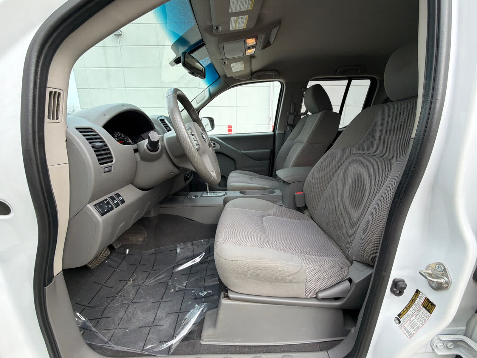 Thumbnail: 2020 Nissan Frontier - 16