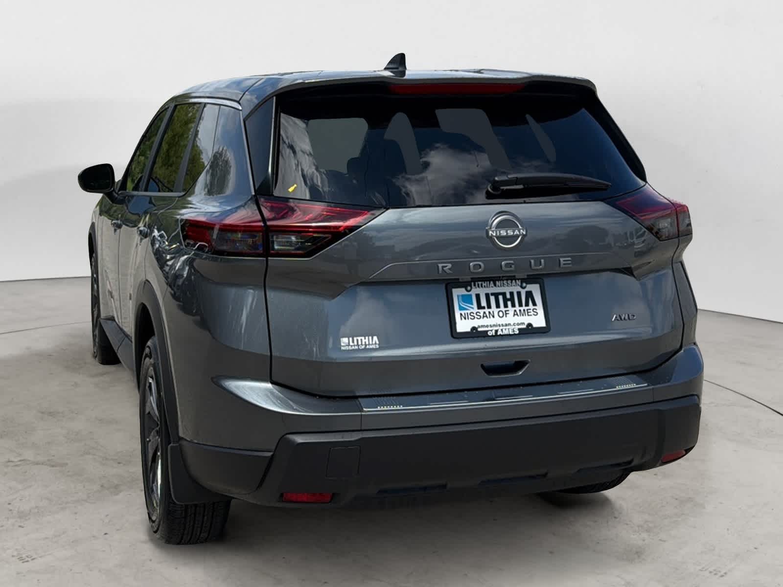 Thumbnail: 2026 Nissan Rogue - 3