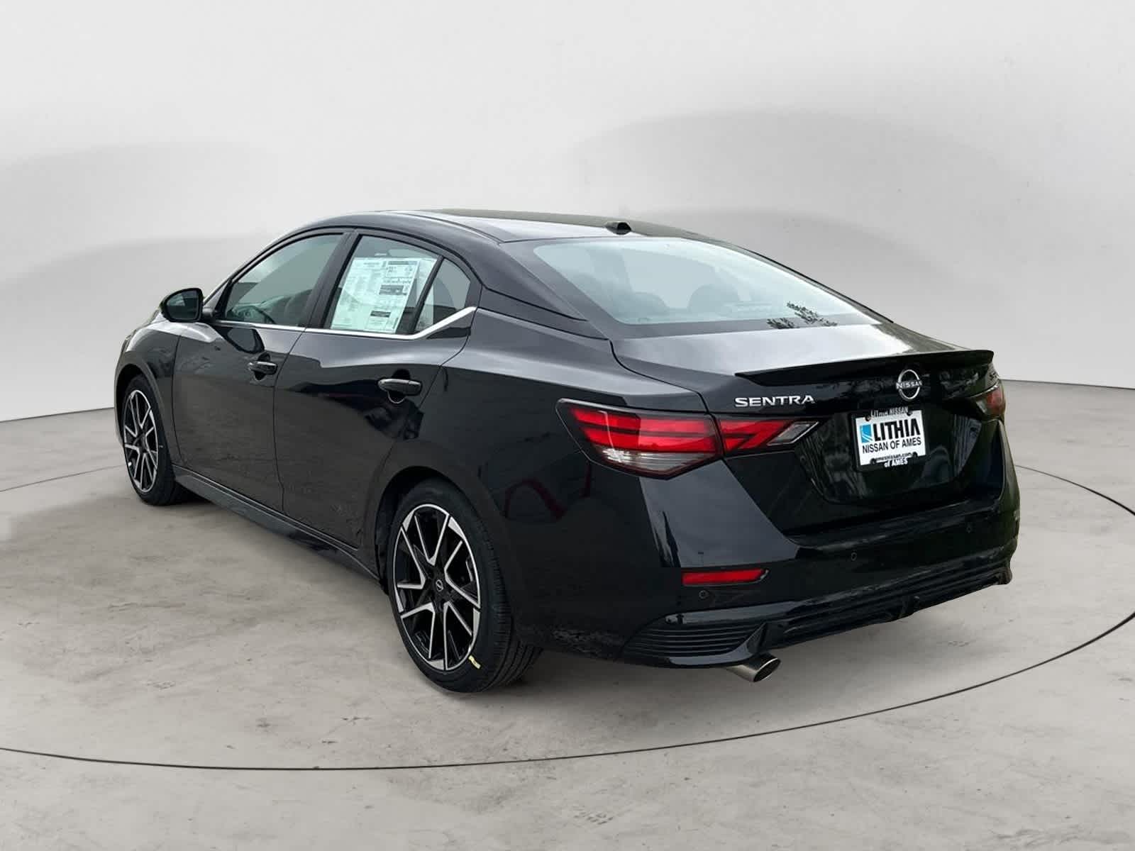 Thumbnail: 2025 Nissan Sentra - 4
