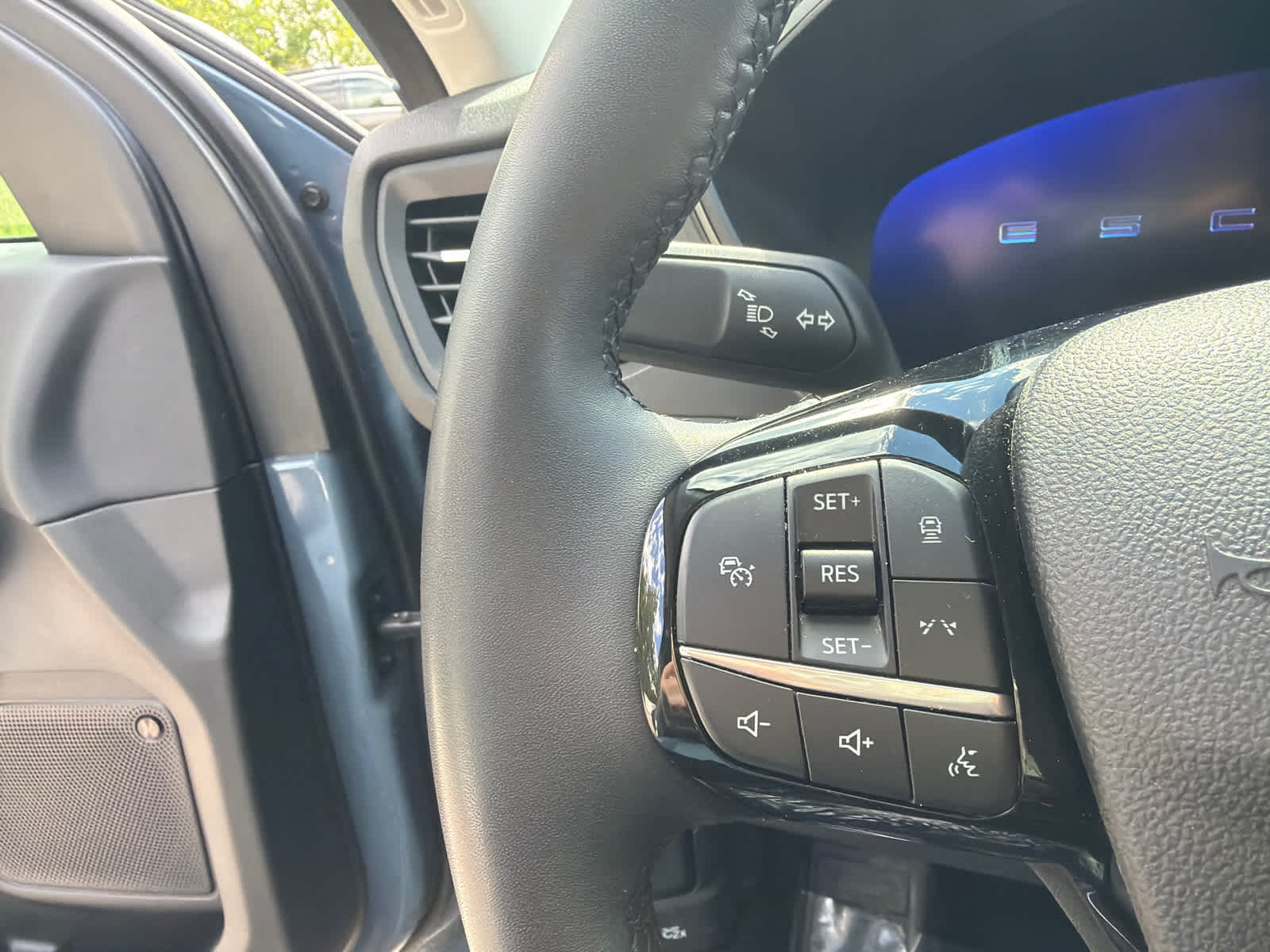 Thumbnail: 2023 Ford Escape - 19