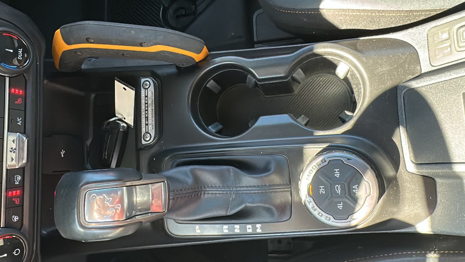 Thumbnail: 2022 Ford Bronco - 21