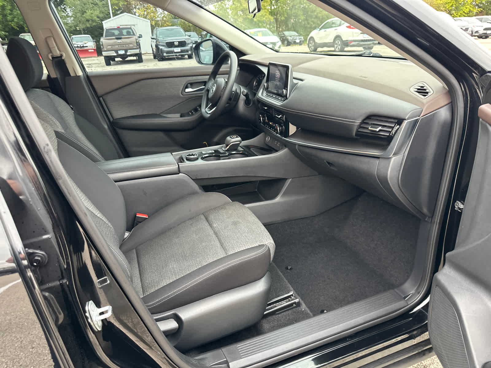 Thumbnail: 2021 Nissan Rogue - 6