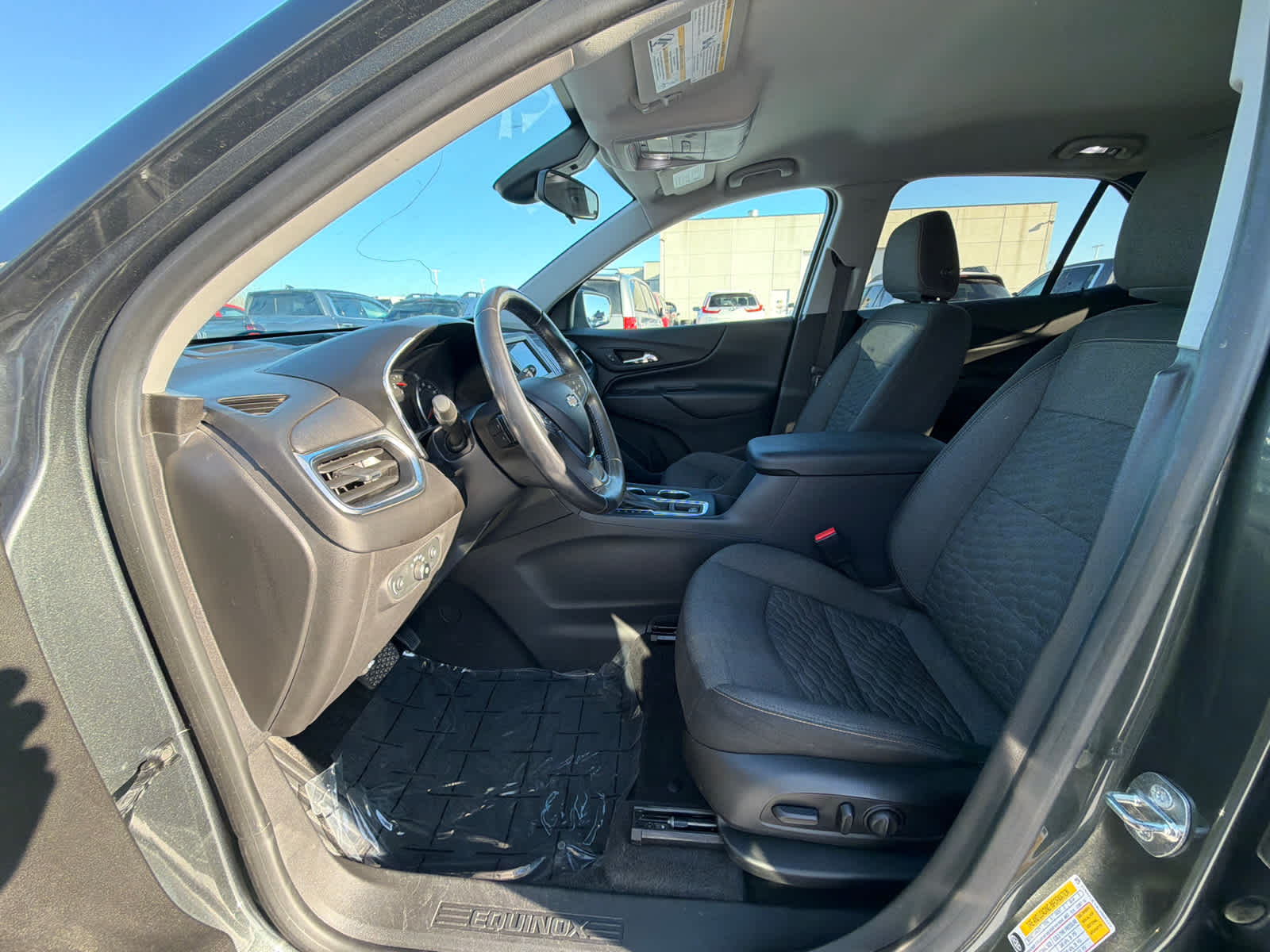 Thumbnail: 2020 Chevrolet Equinox - 16